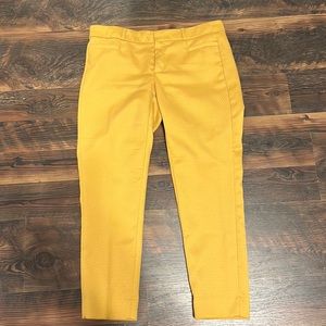 Banana Republic size 4 Sloan yellow dress pants